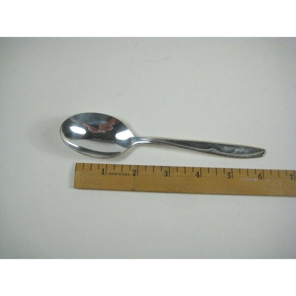 Concept Pattern 1957 Set Of 11 Supreme Silver Plate Soup Spoons Flatware - Picture 9 of 9